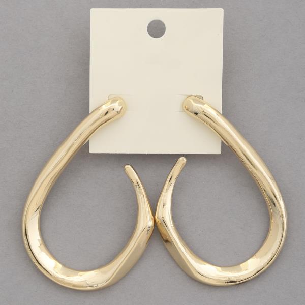 LOOP METAL EARRING