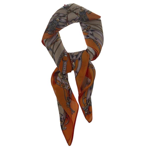 SATIN BAROQUE CHAIN PRINT SQUARE BANDANA NECK SCARF