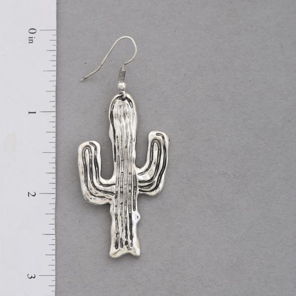 WESTERN STYLE CACTUS DANGLE EARRING