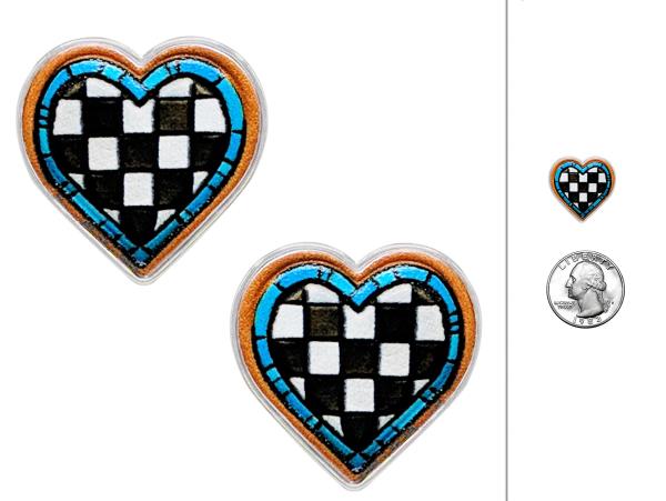 WESTERN STYLE CHECKERED PATTERN HEART TOOLED LEATHER EARRING