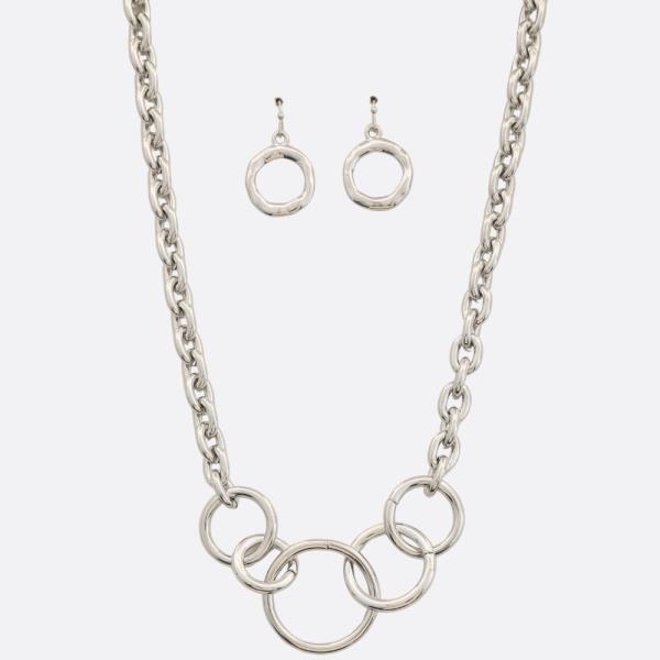 CIRCLE LINK METAL NECKLACE