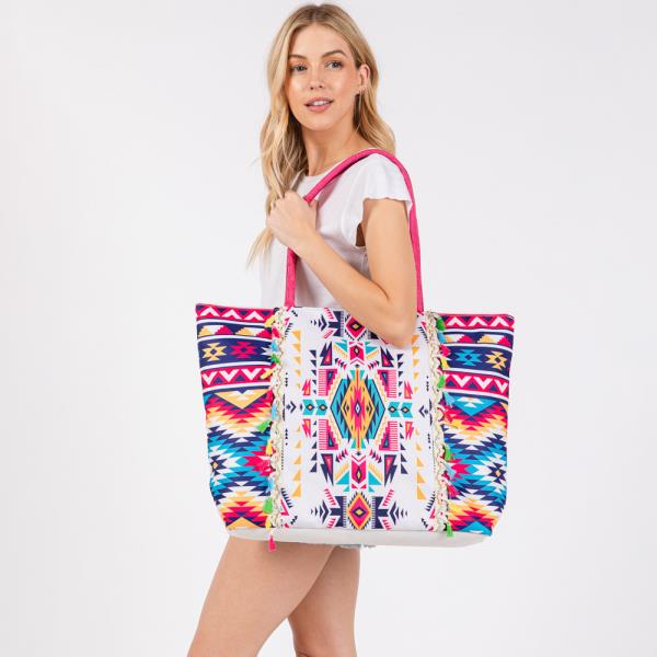 BOHO PRINT FRINGE TOTE BAG