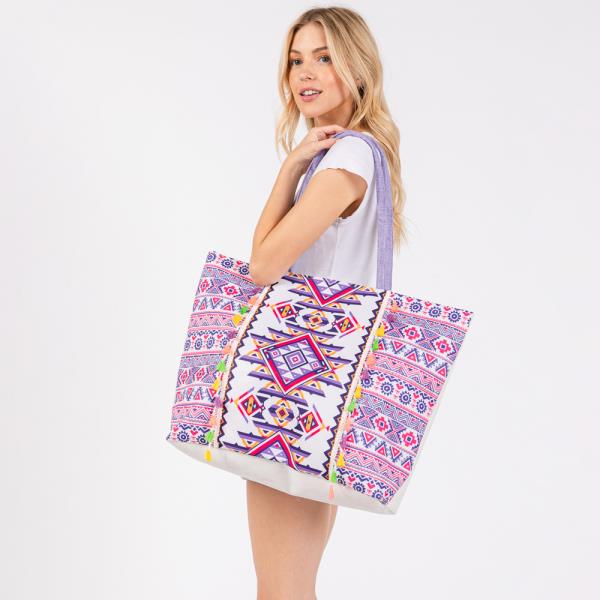 (ONLINE ONLY) BOHO PRINT FRINGE TOTE BAG