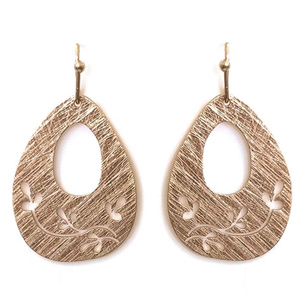 TEXTURED METAL TEARDROP CUTOUT FLORAL DESIGN DANGLE HOOK EARRINGS