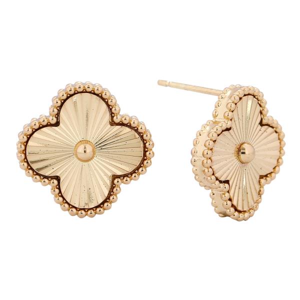 14K GOLD/WHITE GOLD DIPPED TEXTURED CLOVER STUD EARRINGS