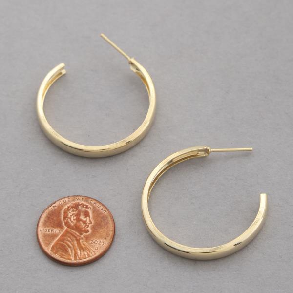 SODAJO SQUARE EDGE OPEN HOOP GOLD DIPPED EARRING