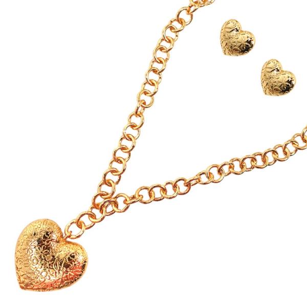 HEART SHAPE PENDANT CHAIN METAL NECKLACE