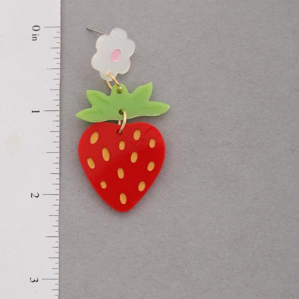 FLOWER STRAWBERRY LINK DANGLE EARRING