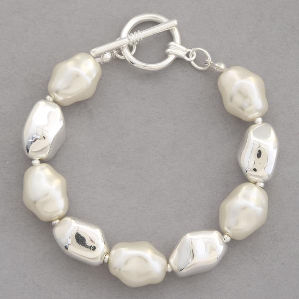 PEARL BEAD TOGGLE CLASP BRACELET