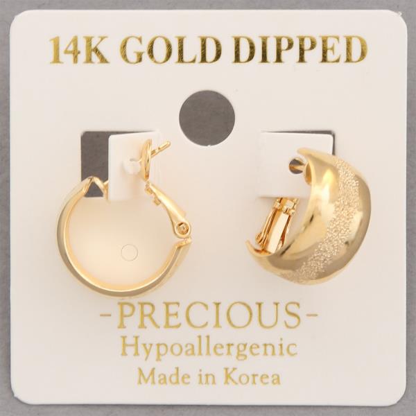 14K GOLD DIPPED TEXTURED CENTER HOOP EARRING