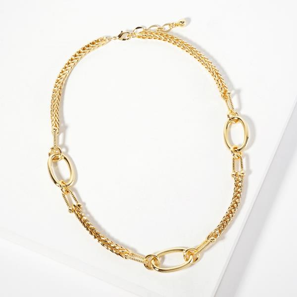 OVAL LINK METAL NECKLACE