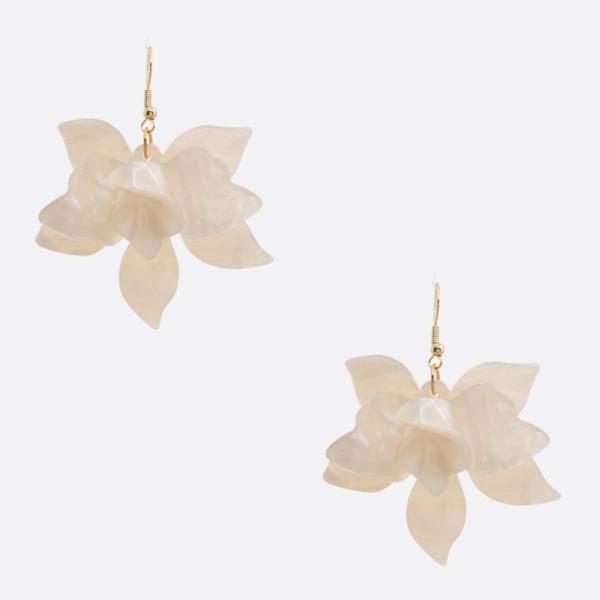 ACETATE FLOWER DANGLE EARRING