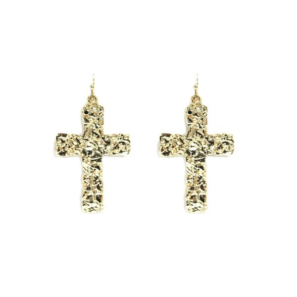 TEXTURED CROSS METAL DANGLE EARRING