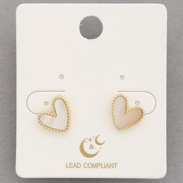 HEART SHAPE EARRING