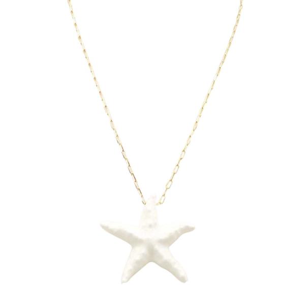 STARFISH PENDANT NECKLACE