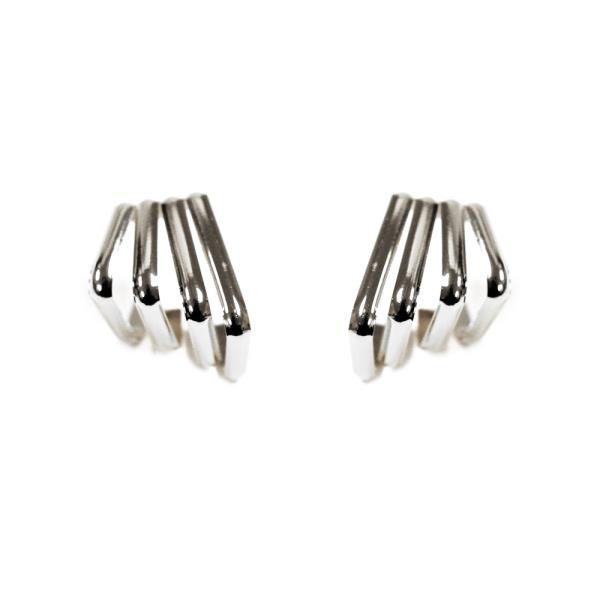 METAL EARRING