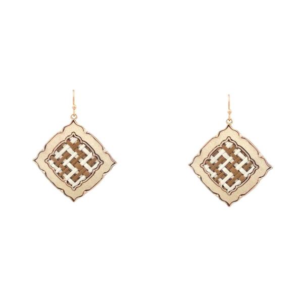 WOVEN WOOD MOROCCAN SHAPE DANGLE EARRING