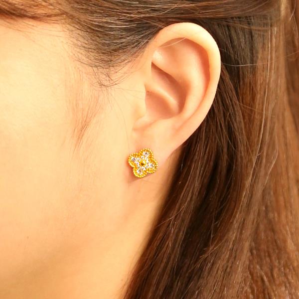 14K GOLD/WHITE GOLD DIPPED CLASSIC CLOVER PAVE STUD EARRINGS