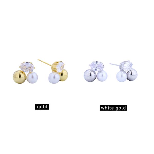 14K GOLD/WHITE GOLD DIPPED CLUSTER PEARL EARRINGS