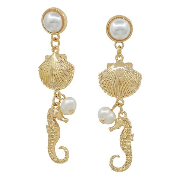 SEAHORSE SEASHELL LINK DANGLE EARRING