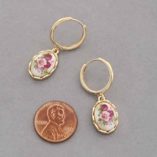 FLORAL CERAMIC PATTERN OVAL HUGGIE EARRING