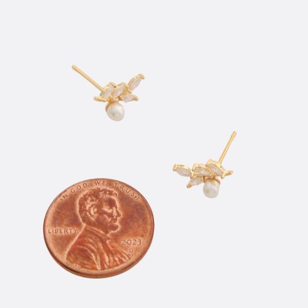 SODAJO PEARL BEAD LEAF CZ GOLD DIPPED STERLING SILVER POST EARRING