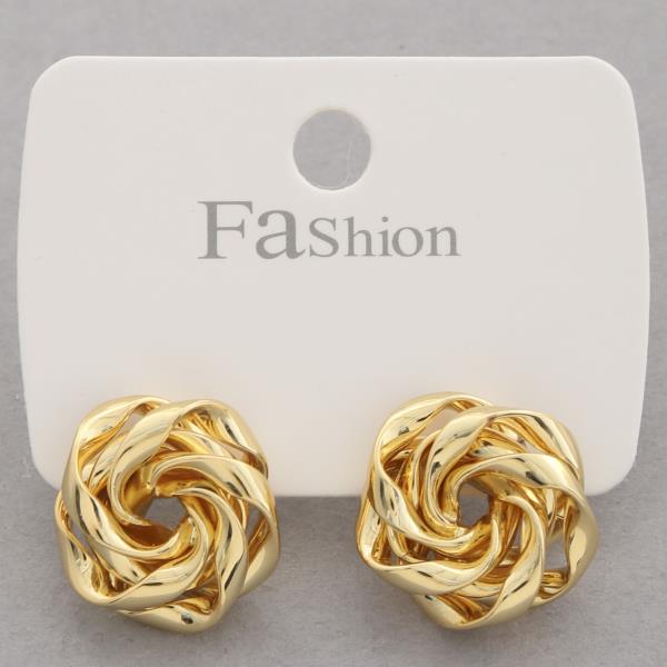 FLOWER SHAPE METAL EARRING