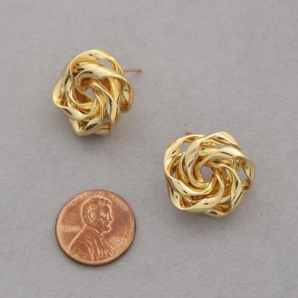 FLOWER SHAPE METAL EARRING