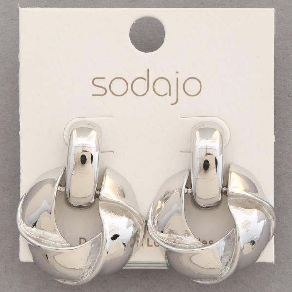 SODAJO KNOT DANGLE EARRING