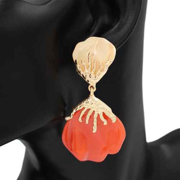 COLOR METAL DANGLE EARRING