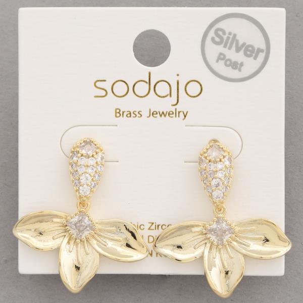 SODAJO CZ FLOWER METAL EARRING
