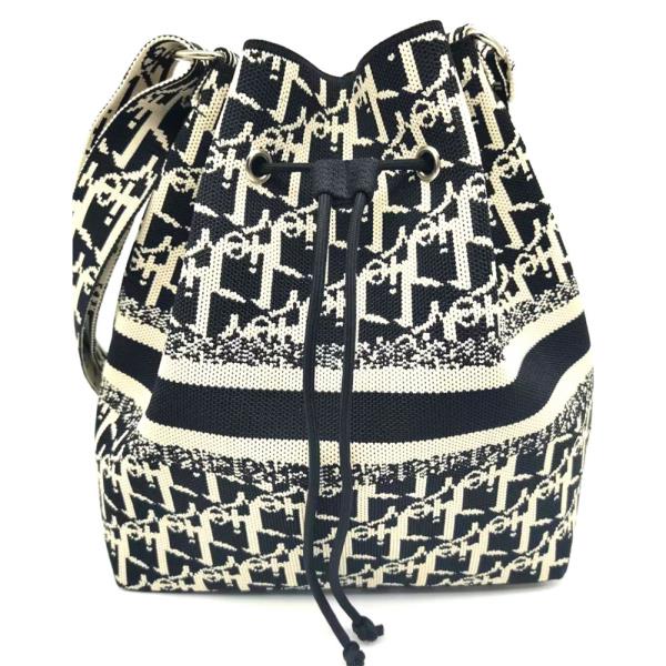 MULTI PATTERN KNIT BUCKET BAG