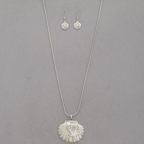 SEASHELL STARFISH PENDANT METAL NECKLACE