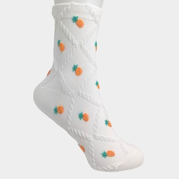 PINEAPPLE EMBROIDERY TEXTURED ANKLE SOCKS