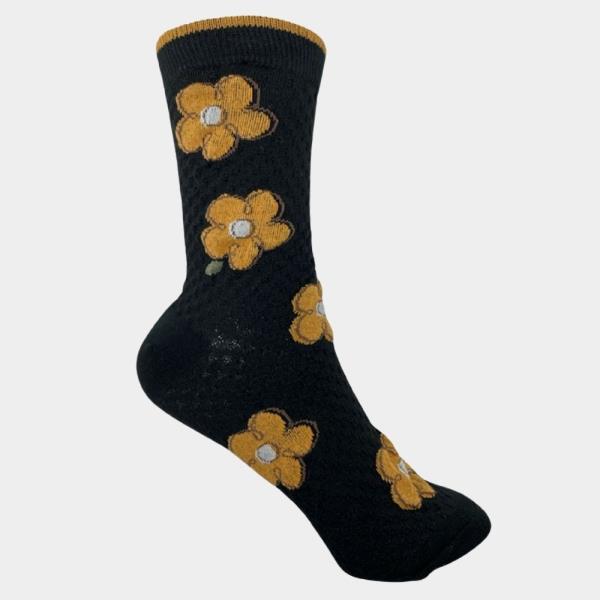 LARGE FLOWER TEXTURED ANKLE SOCKS