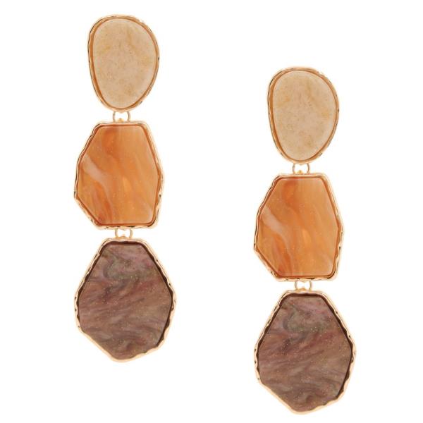 COLORFUL ORGANIC SHAPE DANGLE EARRING
