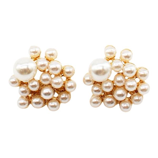 PEARL CLUSTER POST EARRING