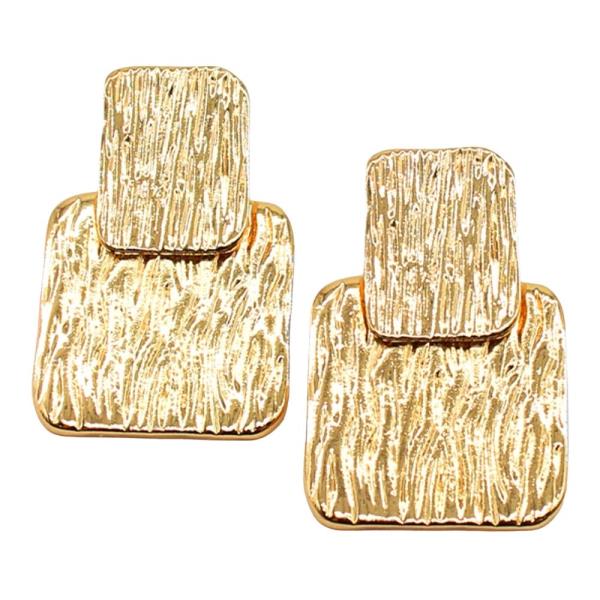 TEXTURED DOUBLE SQUARE POST EARRING