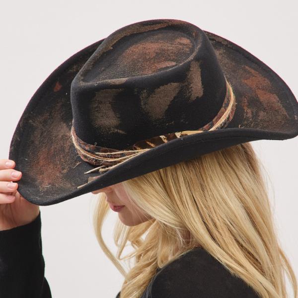 VINTAGE VERSATILE SHAPEABLE COWGIRL & FEDORA HAT WITH FEATHER & DISTRESSED FABRIC BAND