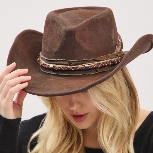VINTAGE VERSATILE SHAPEABLE COWGIRL & FEDORA HAT WITH FEATHER & DISTRESSED FABRIC BAND