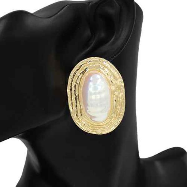 OVAL PEARL BEAD EARRING