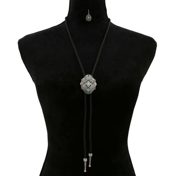 WESTERN STYLE CORD NECKLACE