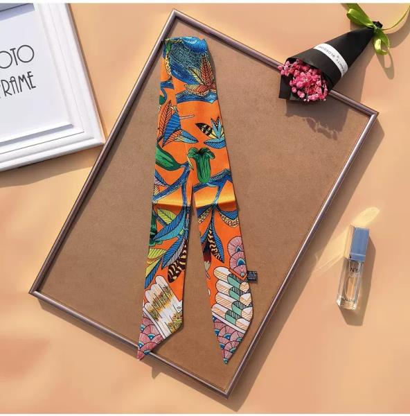 ANIMAL BUTTERFLY PRINT SILKY SKINNY SCARF