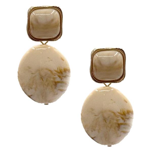 ROUND SQUARE STONE LINK DANGLE EARRING