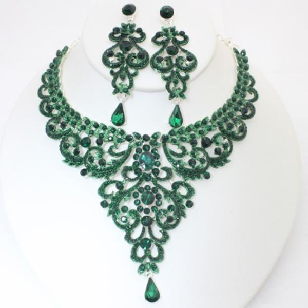 CRYSTAL FILIGREE STATEMENT NECKLACE EARRING SET