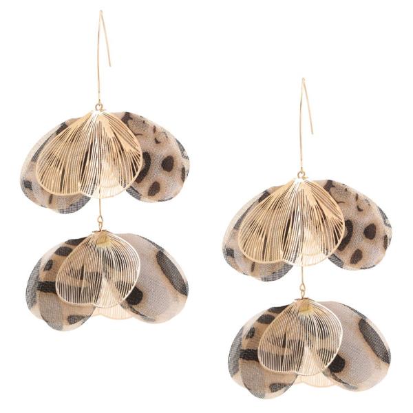 TULLE PETAL METAL DANGLE EARRING