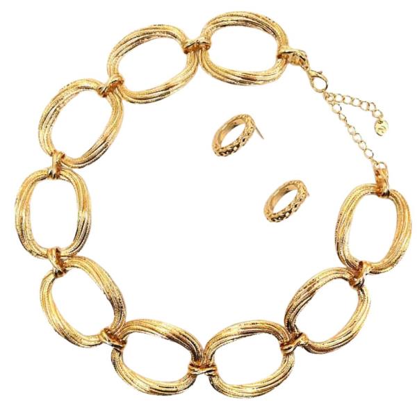 OVAL LINK METAL NECKLACE