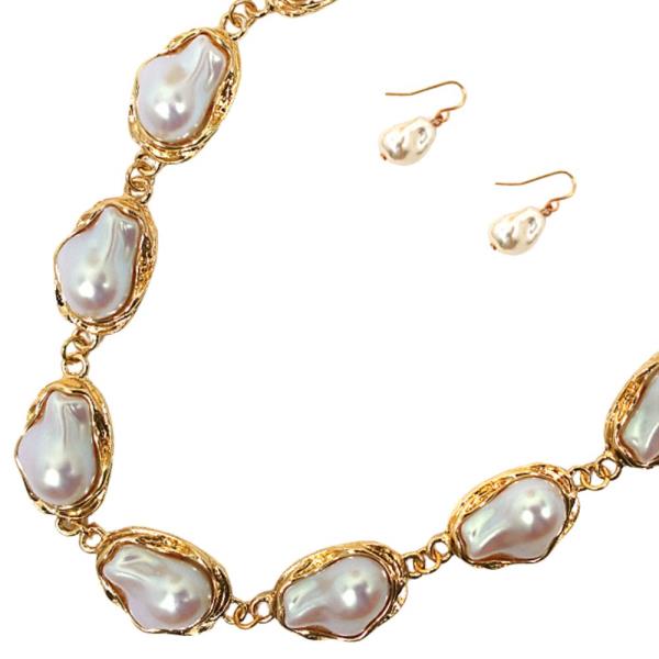 PEARL BEAD METAL NECKLACE