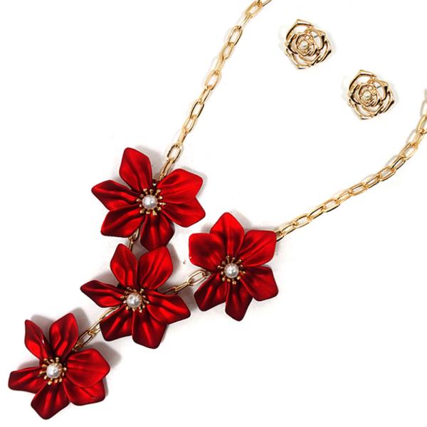 FLOWER COLOR PEARL BEAD NECKLACE