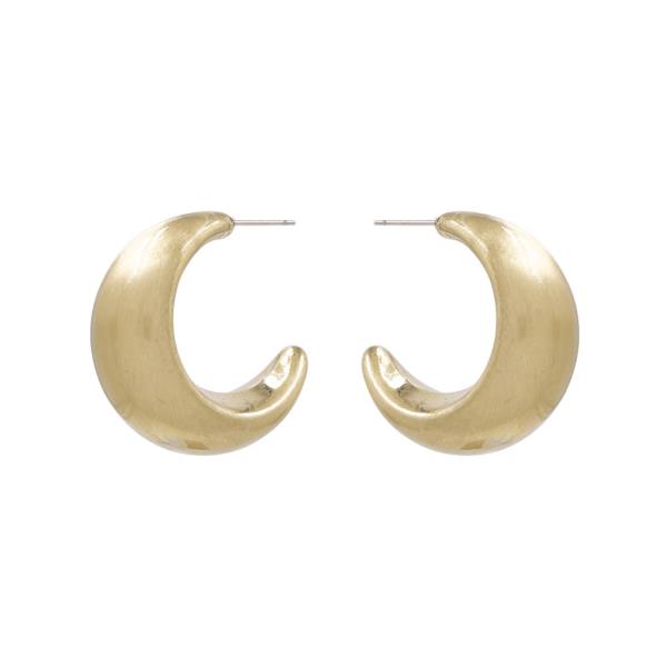 METAL PUFFY HALF HOOP EARRING